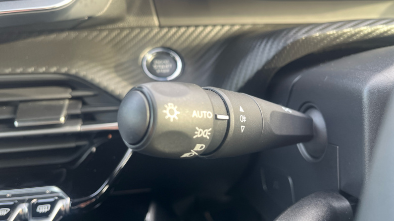 Peugeot 2008 1.2 PureTech Allure Premium+ 5dr Petrol Estate